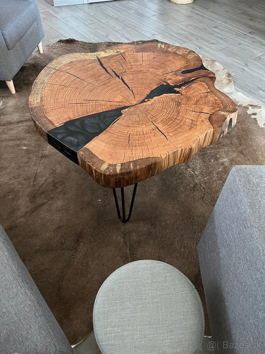 Dubový stôl z epoxidu - 5
