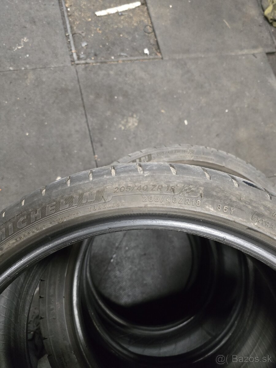 letné 205/40/18 MICHELIN - 5