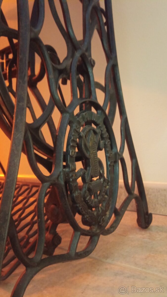 Šijací stroj Singer - 5