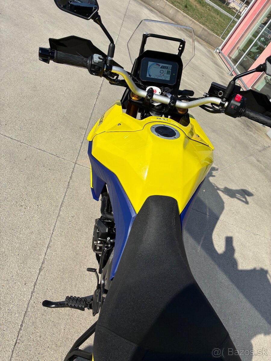 Suzuki Vstrom 800 DE - 5