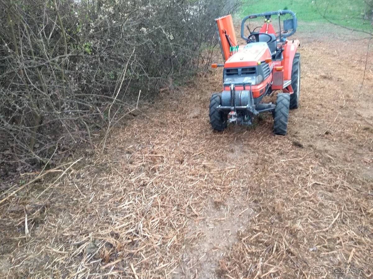Priekopovy kladivkovy svahový mulčovač 165cm za traktor - 5