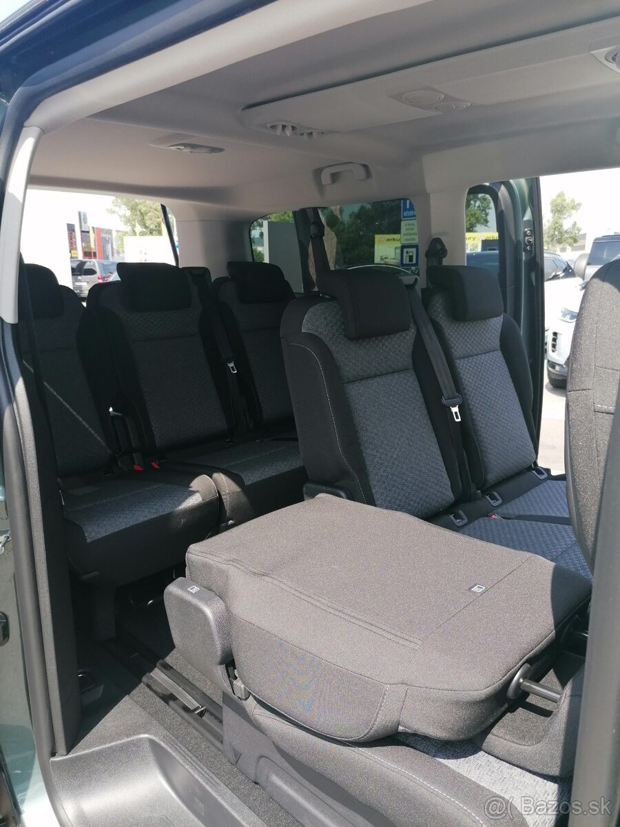 prenájom 8-miestnych automobilov - 5