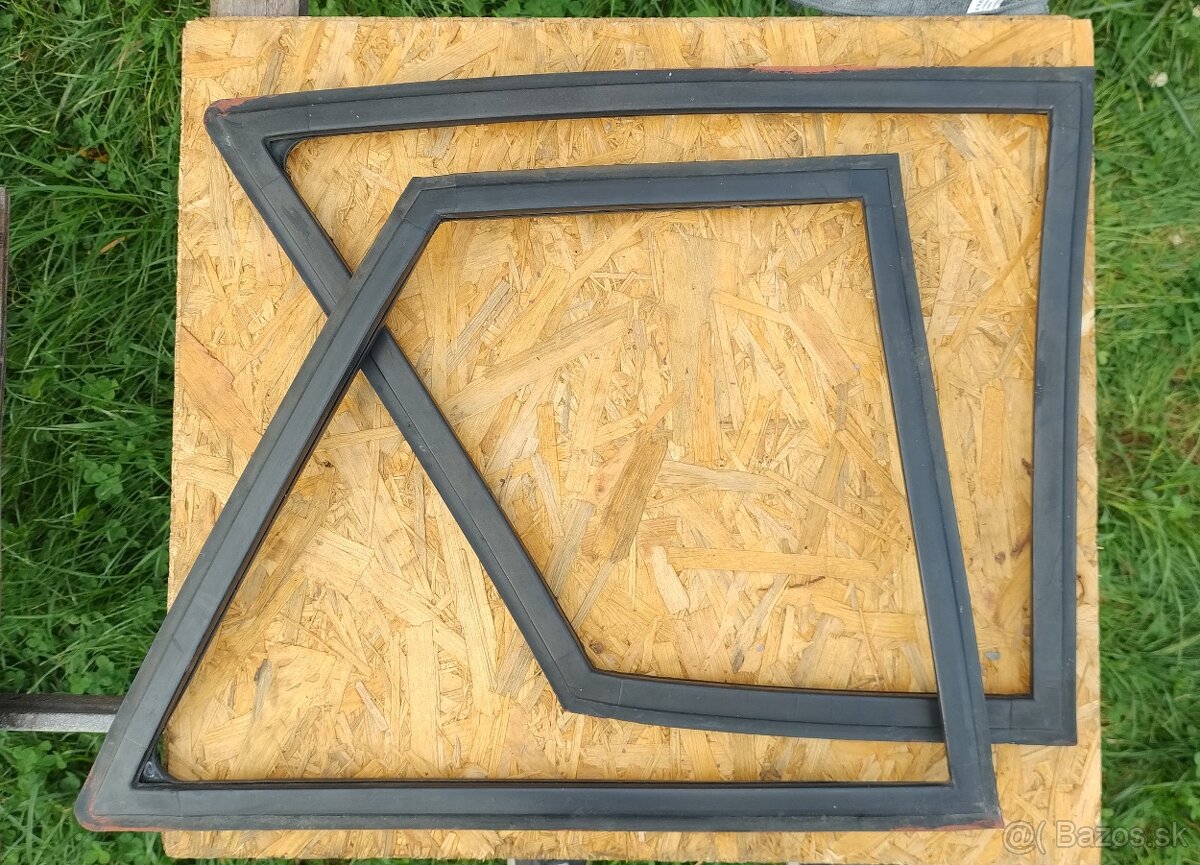 Ford Taunus zadní skla 2dv. - 5