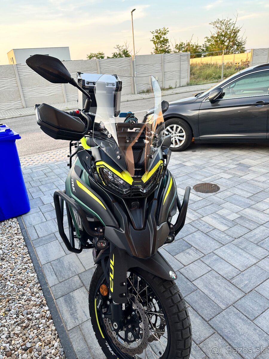 Predám Benelli TRK 702X - 5