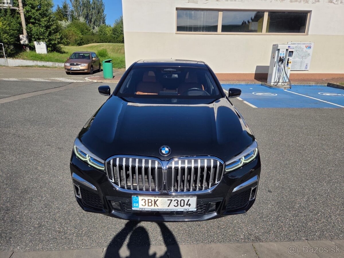 Odstúpim leasing BMW 750d Xdrive - 5