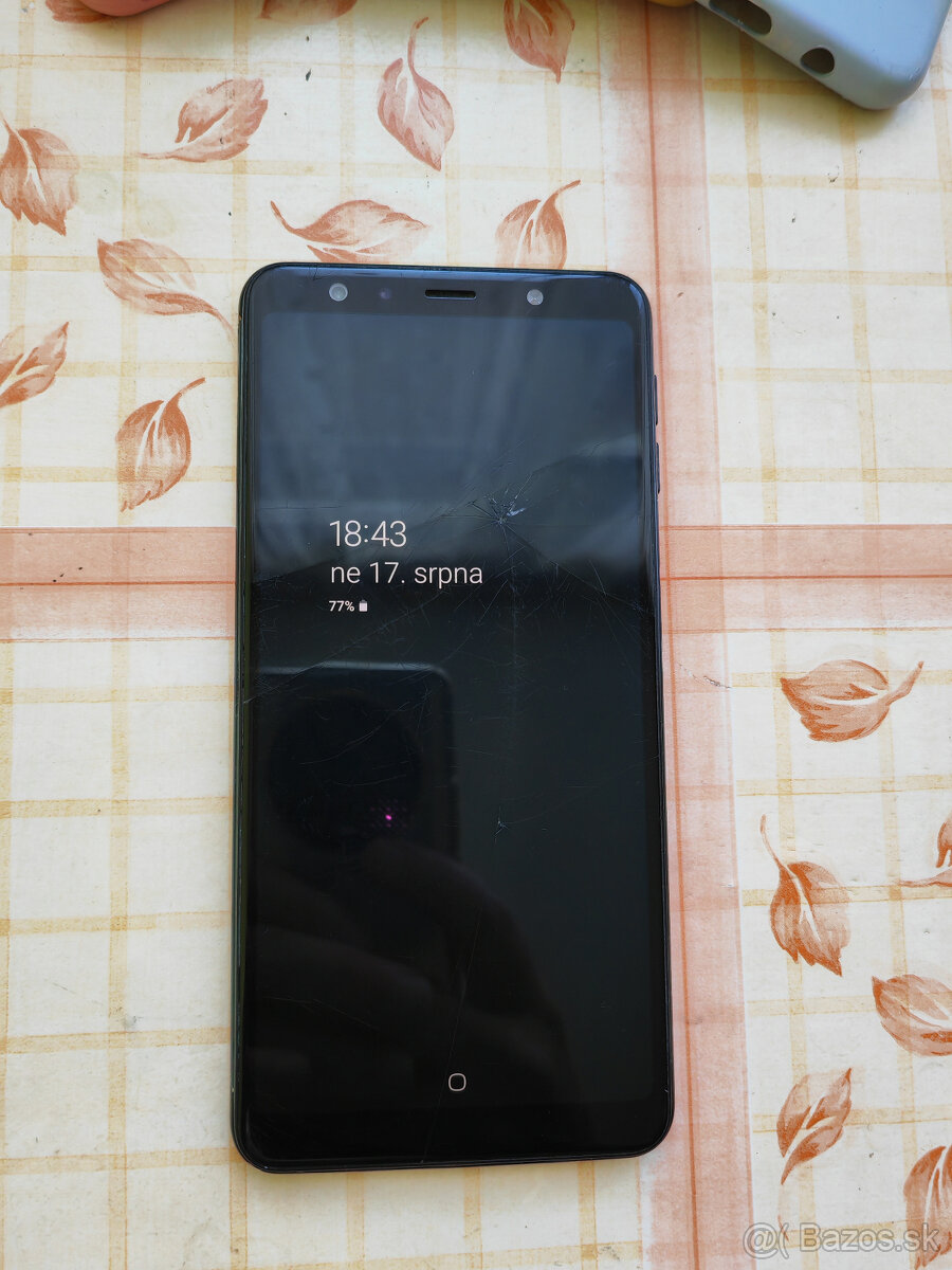 Samsung A7 4/64 GB + 15 Obalů - 5