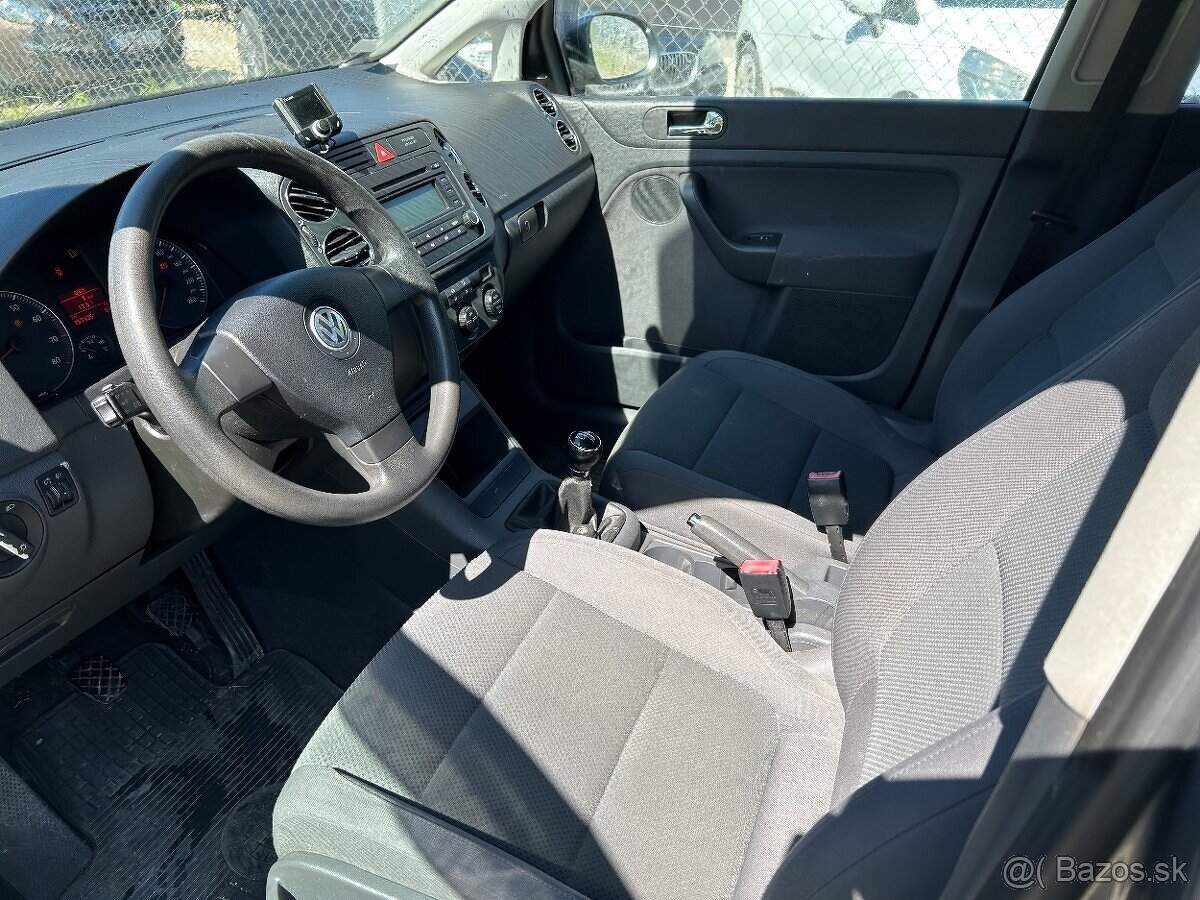 VW Golf 5 plus 1.6 benzin/vymením - 5