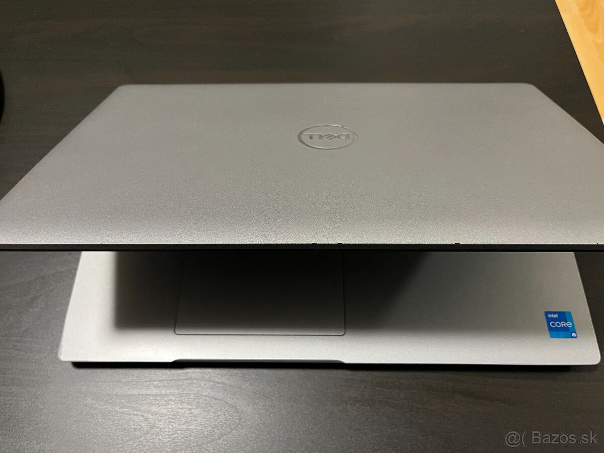 DELL Latitude 5530 - 5