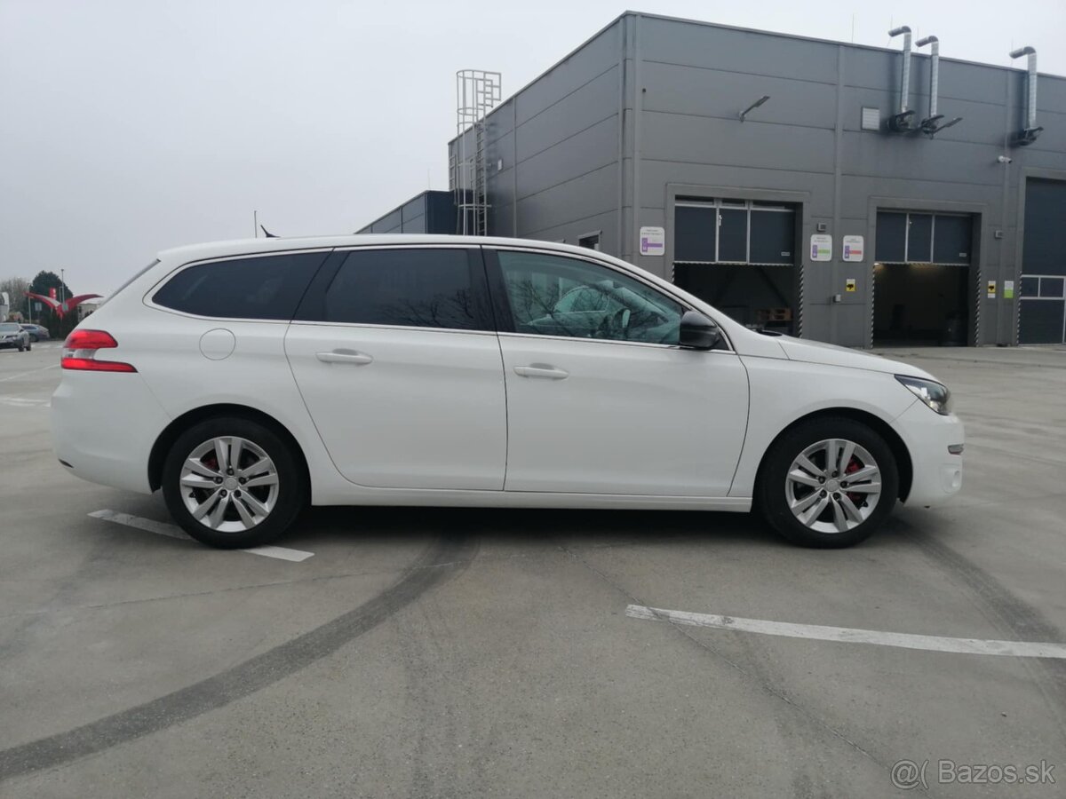 Peugeot 308 SW 1.2 e-THP Panorama - 5