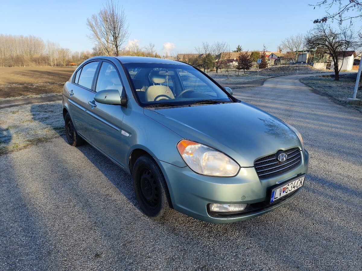 Hyundai Accent 1.5 CRDi SK - 5