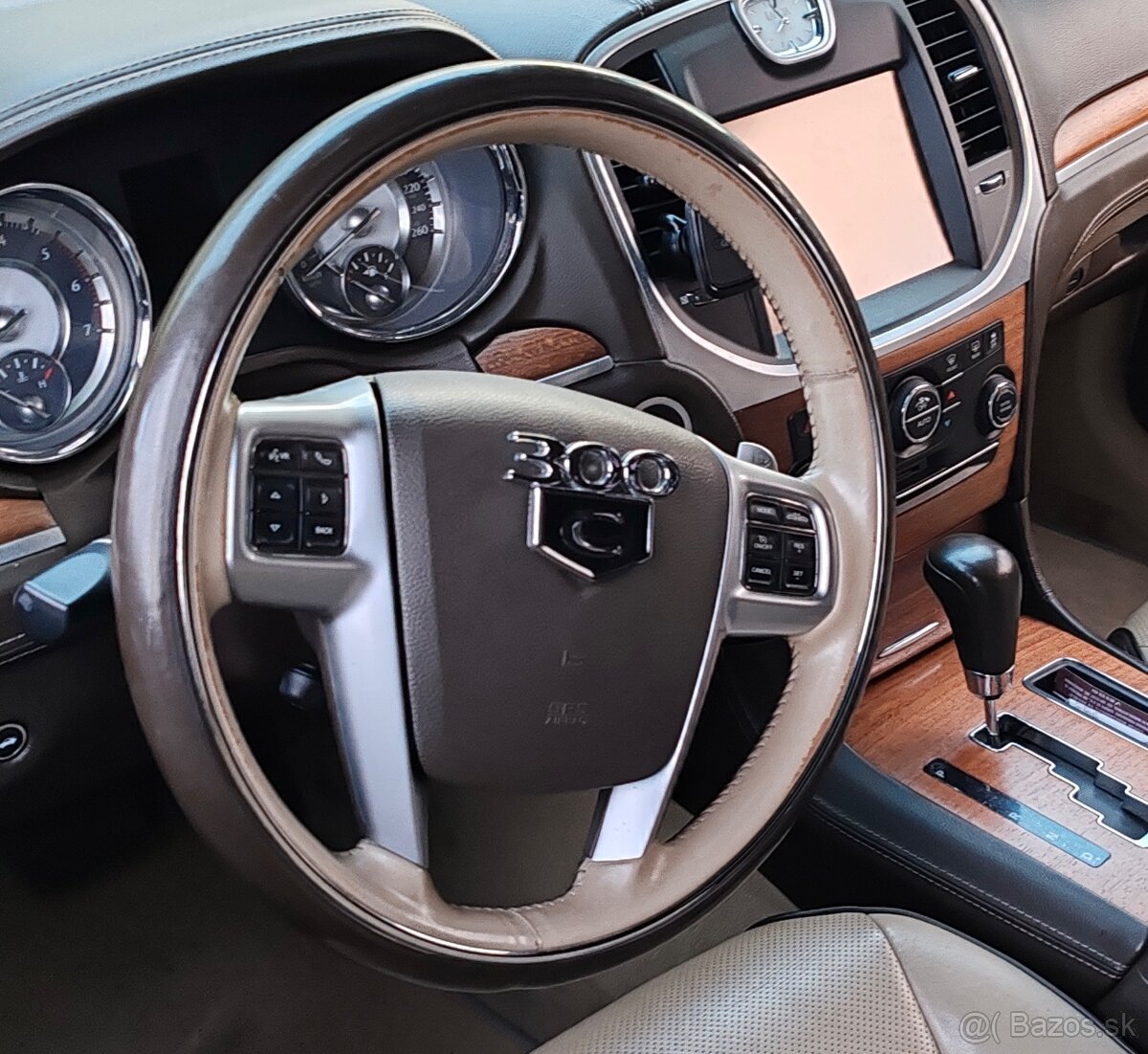 Chrysler 300c / Lancia thema - 5