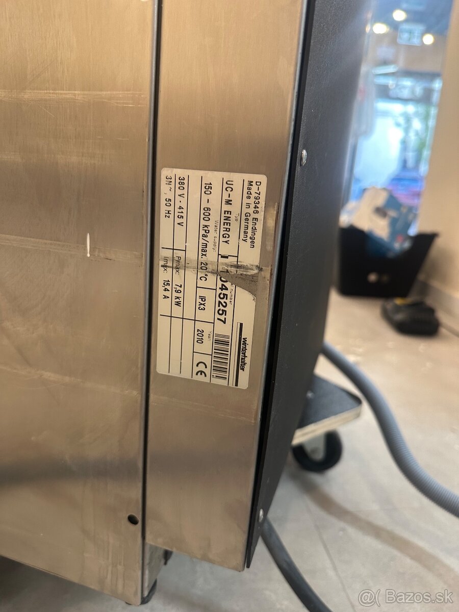 Profesionálna umývačka riadu Winterhalter UC-M ENERGY - 5