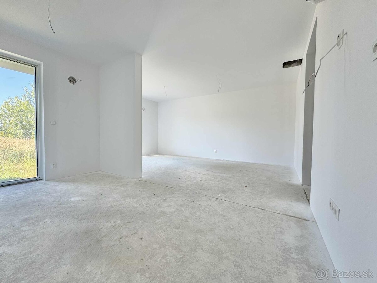 LUNA | RODINNÝ DOM č. 2 s garážou, výhľady na Vysoké Tatry - 5