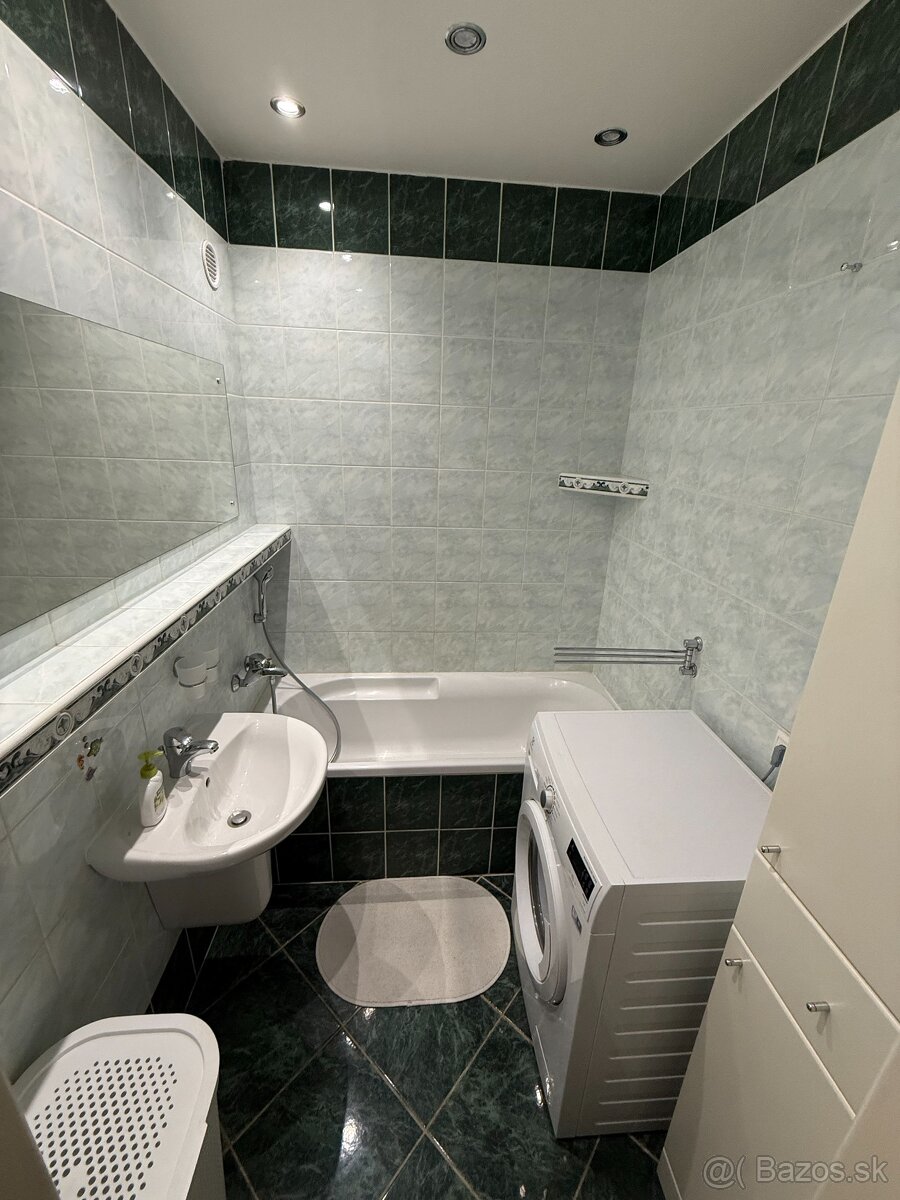 Prenajmem byt v Trnave - 5