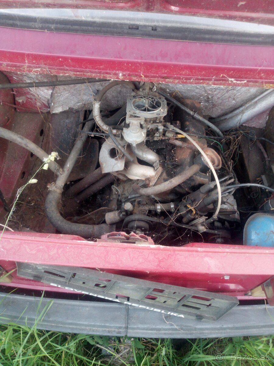 Rozpredám škoda 105 model M 120 L dva kusy na nd - 5