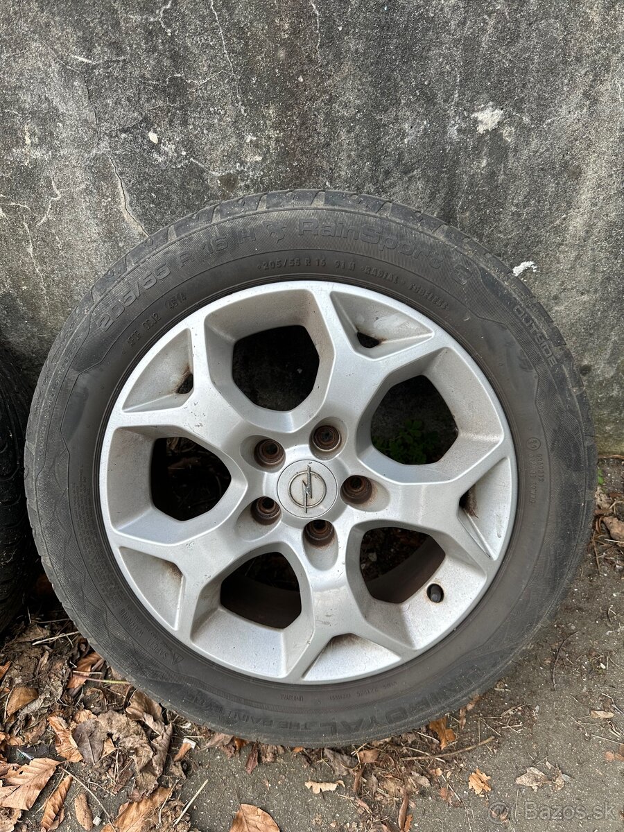 Elektróny 205/55 R16 - 5