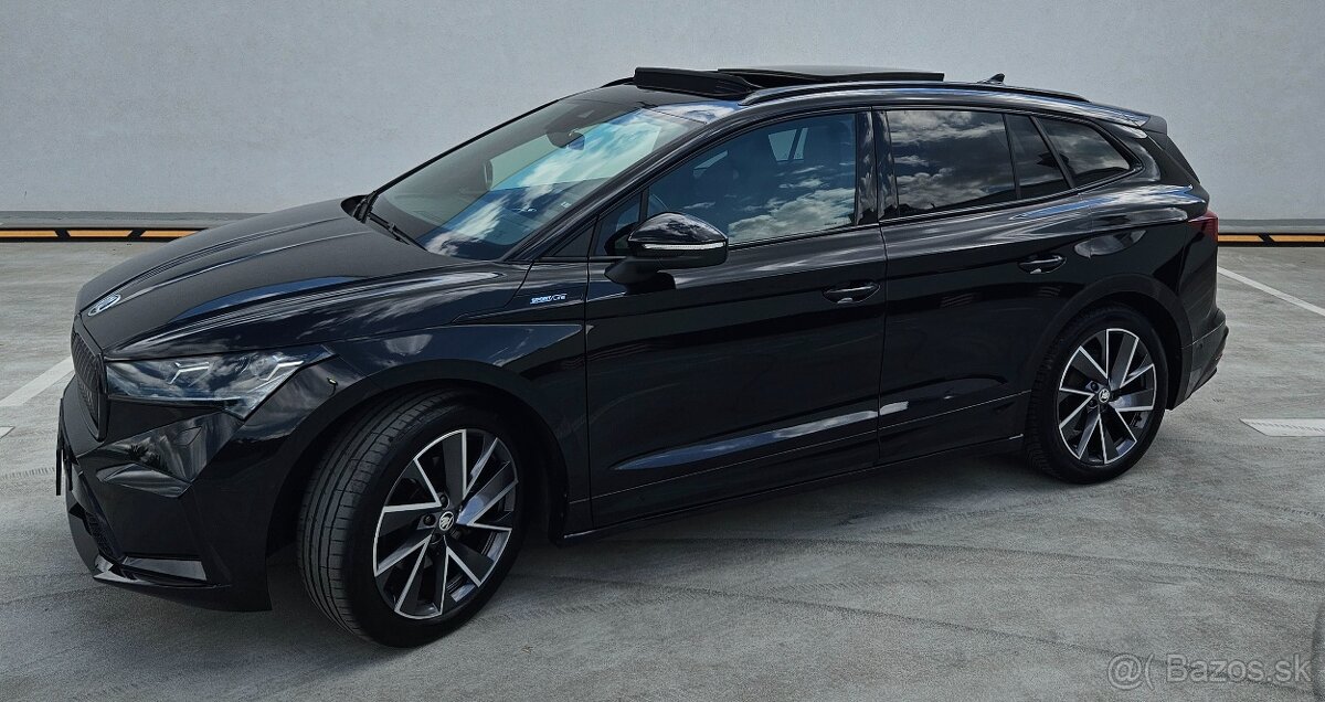 Škoda Enyaq IV 60 Sportline Matrix Panorama