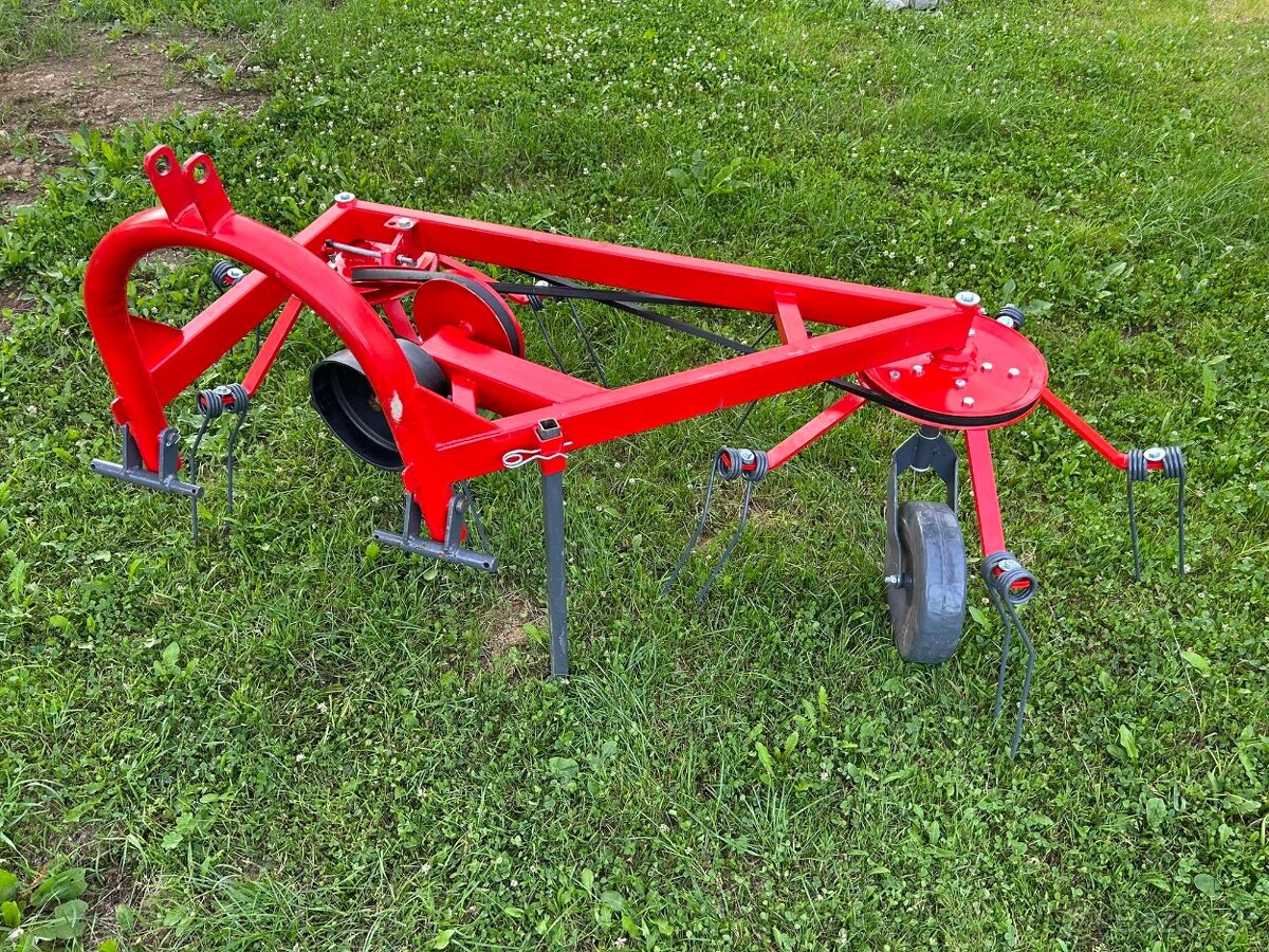 Predám obracačku na seno - 5