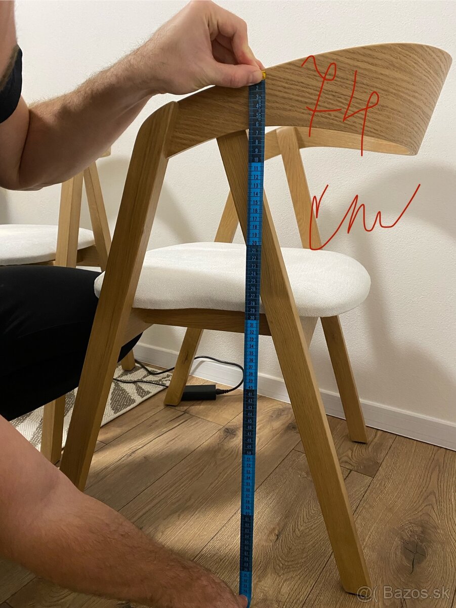 Predám jedálenské stoličky – moderný drevený dizajn - 5