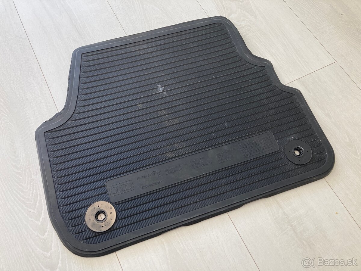 Audi A6 S6 RS6 C5 Allroad zadné gumové rohože - 5