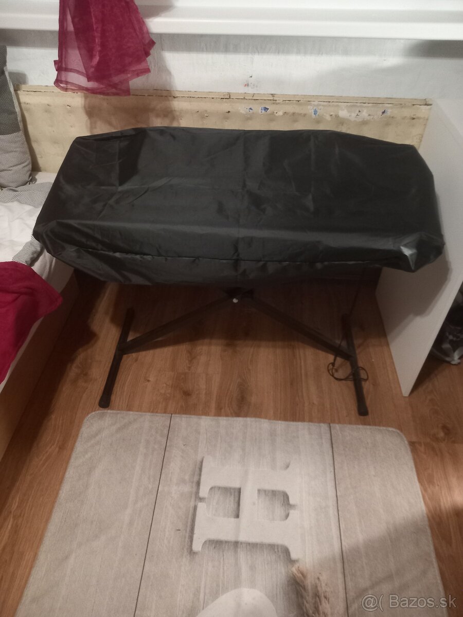 Predam klavesy psr E353 - 5