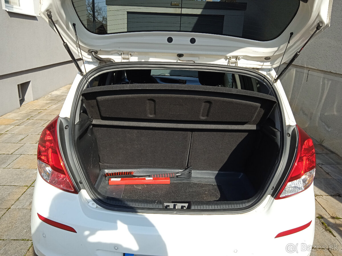Hyundai i20 - 5