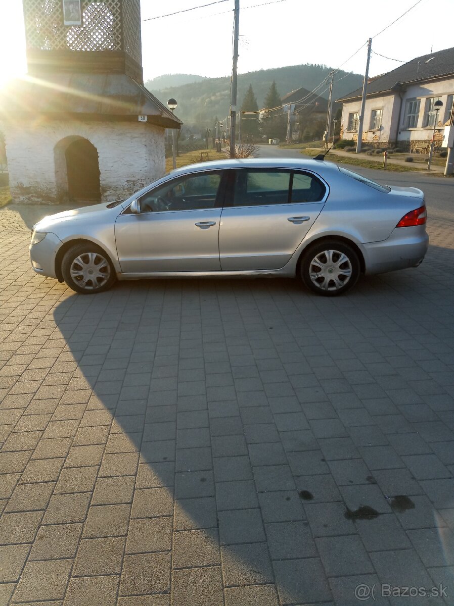 Škoda Superb - 5
