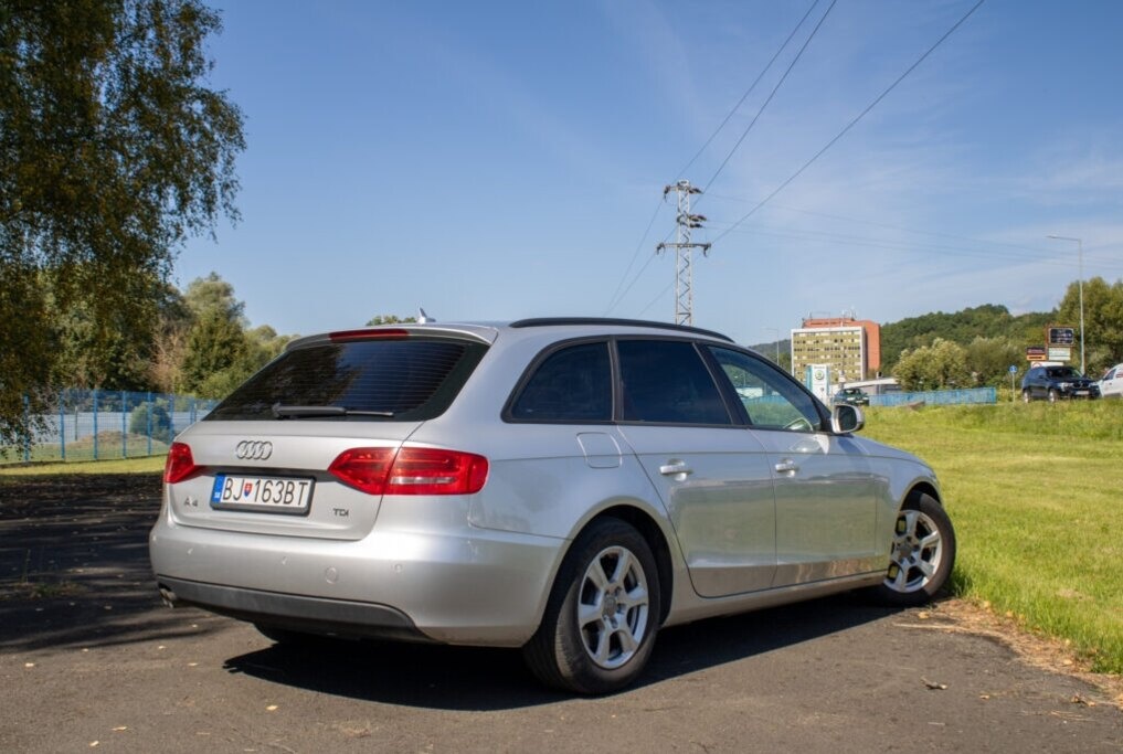 Audi A4 Avant 2.0 TDI 136k - 5