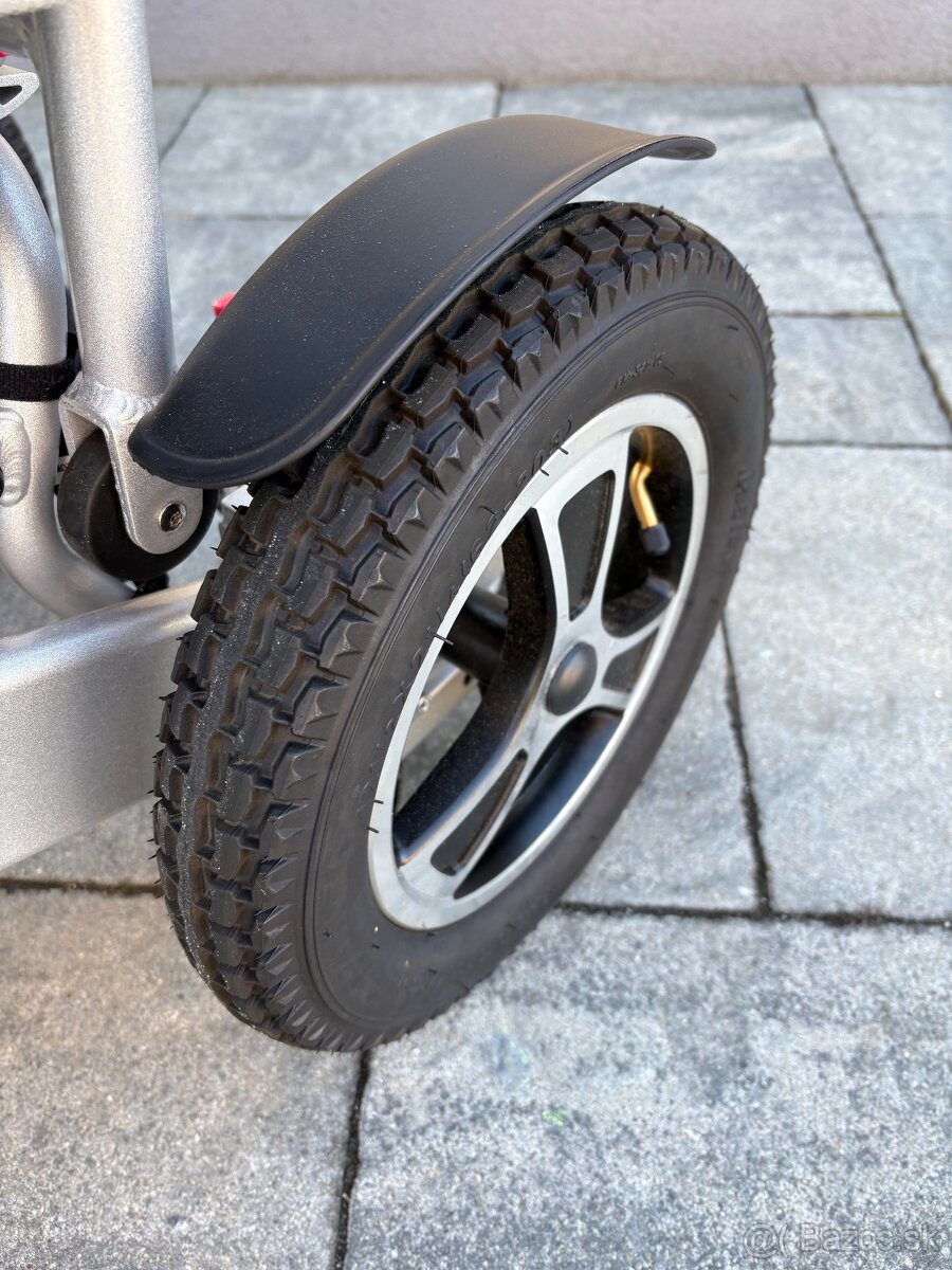 Predám elektricky invalidný vozík - 5