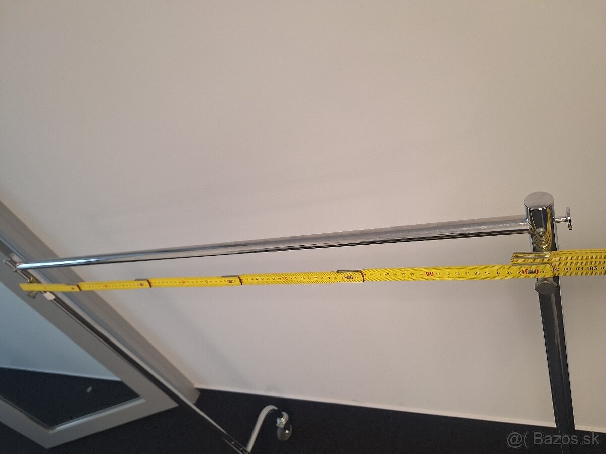 Jednoramenný stojan na vešiaky – položka 35-36 - 5