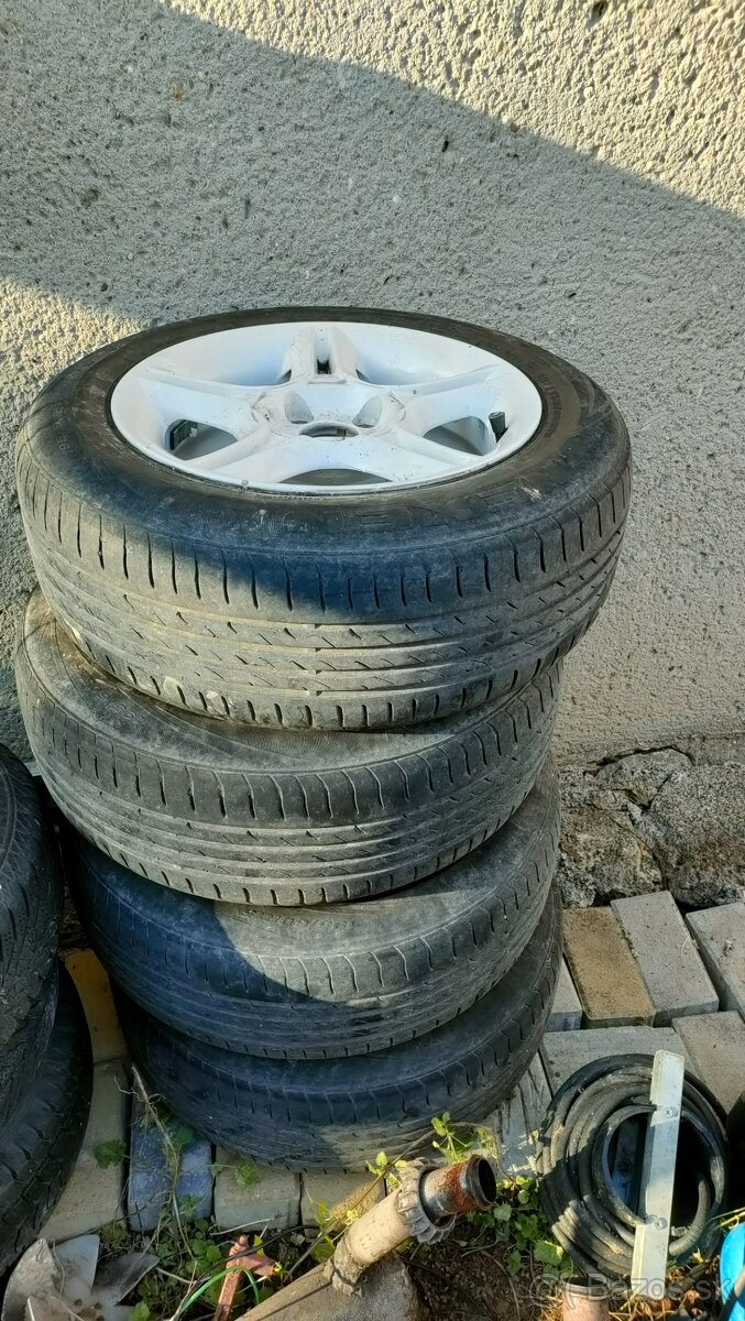 Elektrony na passat b4 - 5