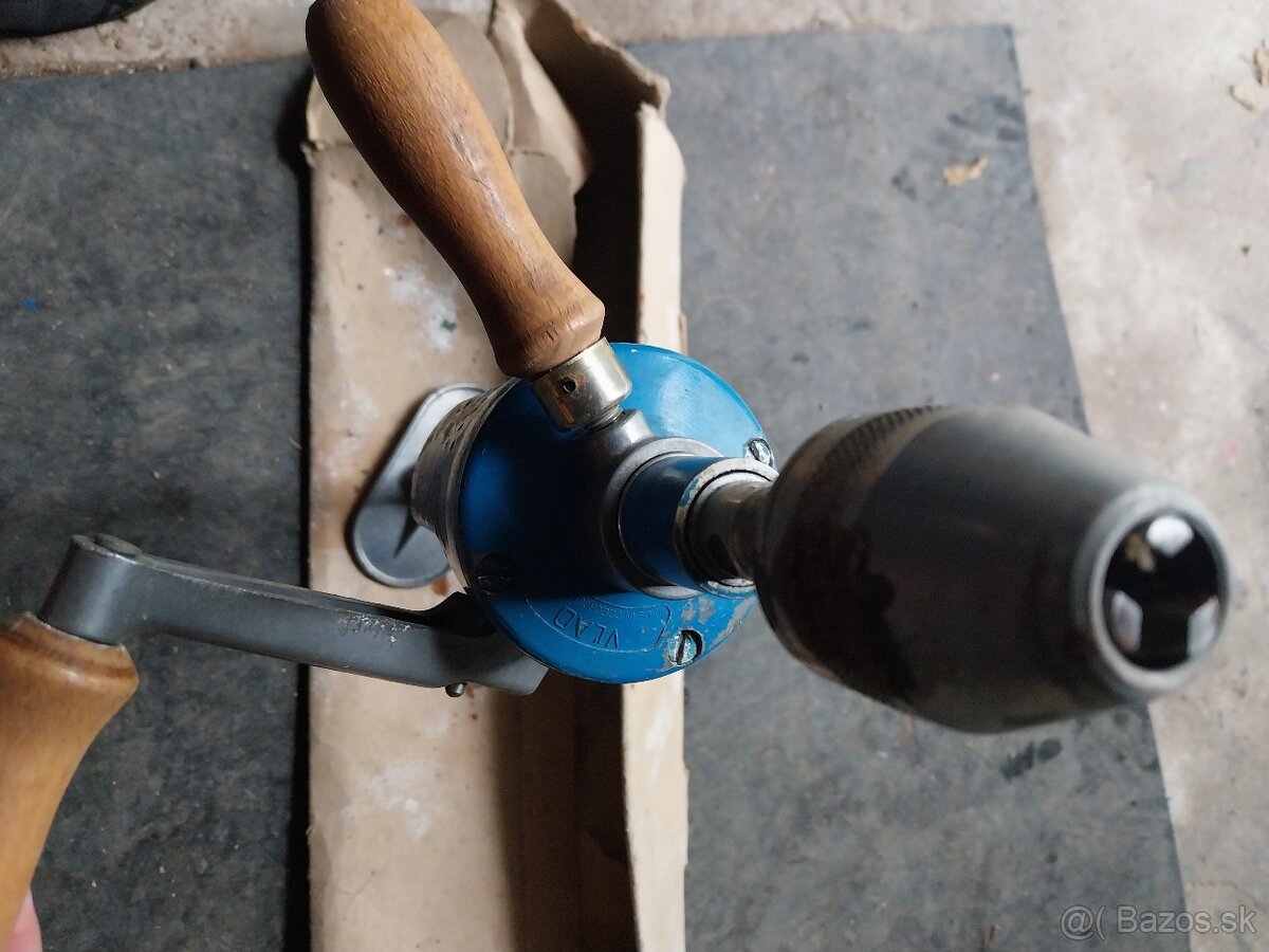 Ručná vrtačka vľad do15mm - 5