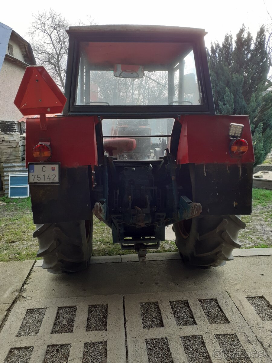Traktor Zetor 8011 - 5