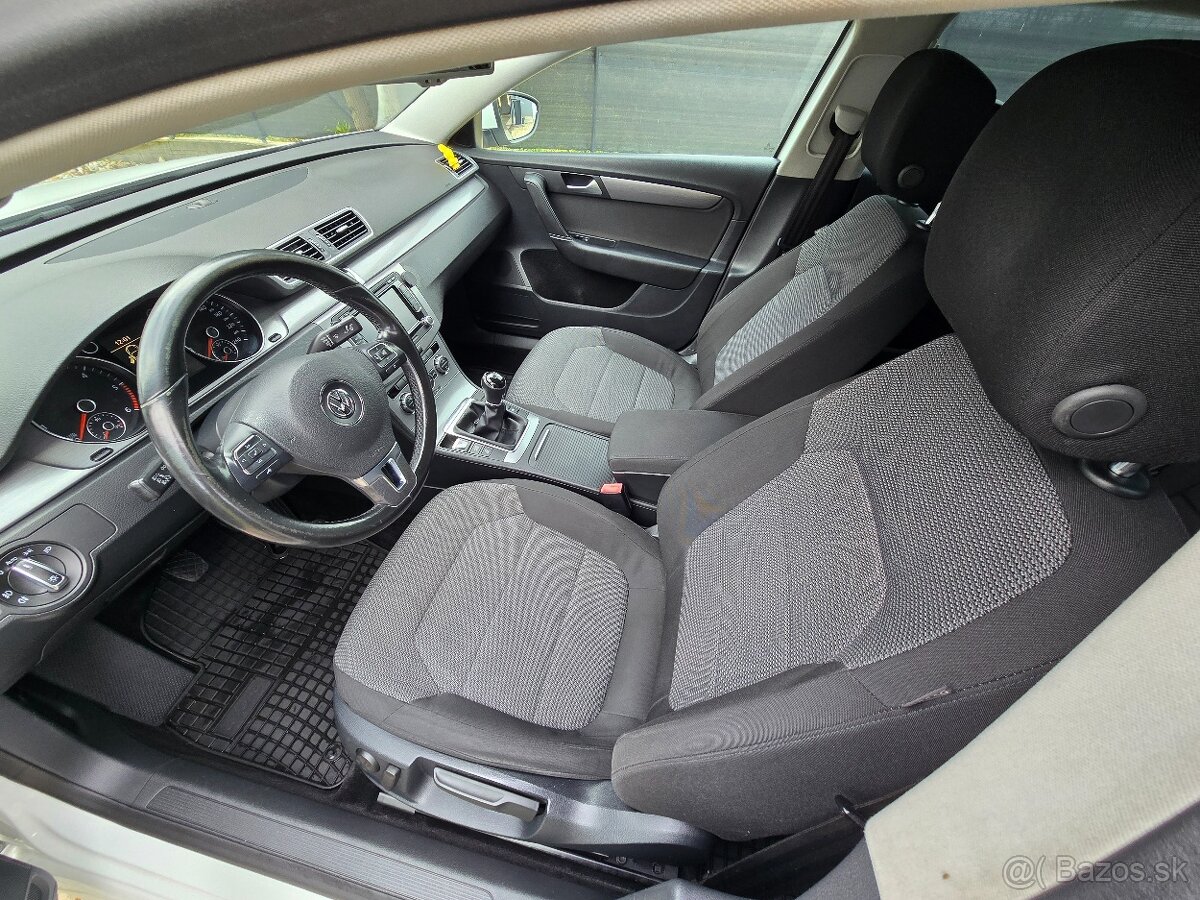 Volkswagen Passat B7 - 5