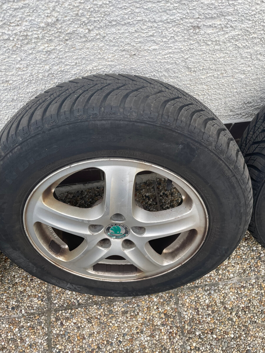 Kolesá 5x100 s celoroč. pneu 195/65 R15 zo Škoda Octavia I - 5