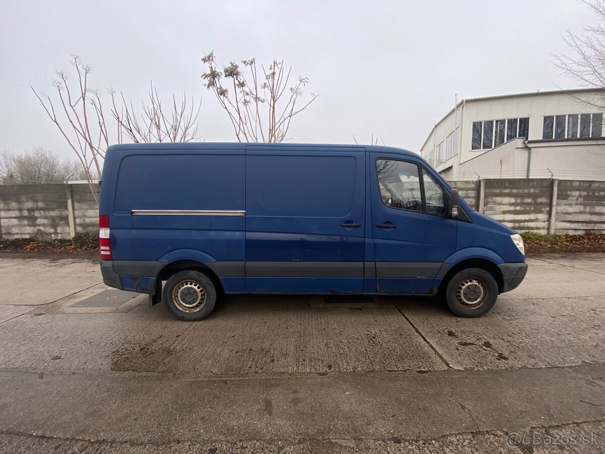 Predam vymením Mercedes Sprinter 311 CDI - 5