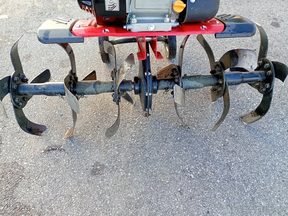 Kultivator Hecht 795 - 5