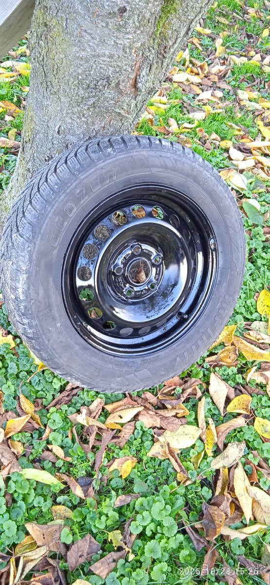 Predám zimné pneumatiky 195/65 r15 5x112 - 5
