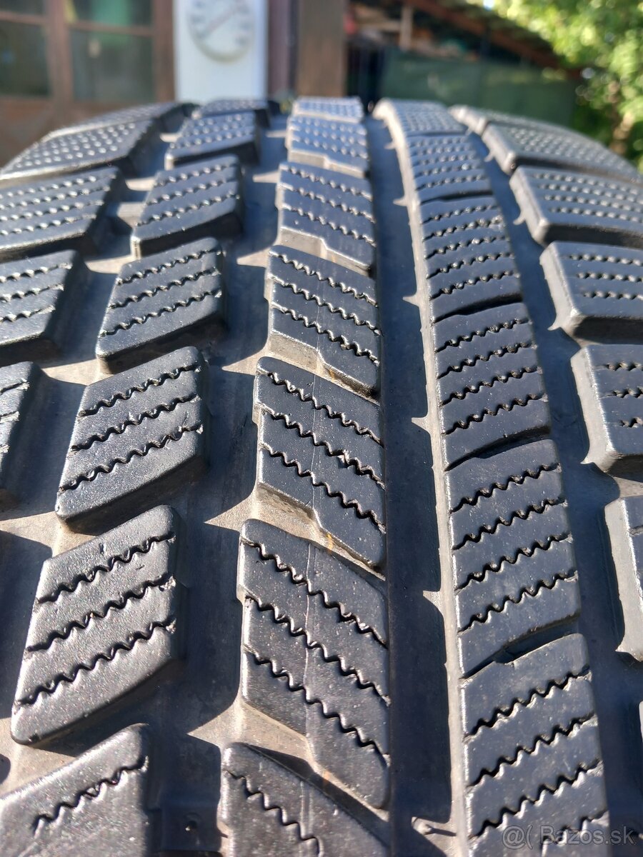 235/45 r18 zimne pneumatiky nexen - 5