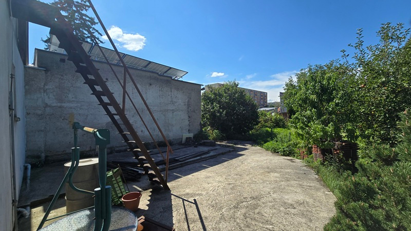 Pekný dom v Leviciach - na Mudroňovej ul. - poz. 706 m2 - 5