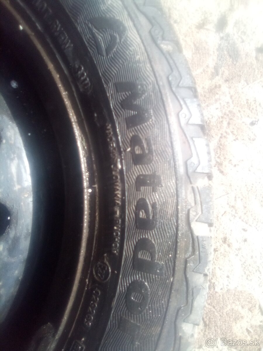 Predám kolesá plus rezervu sú skoro ako nove - 5