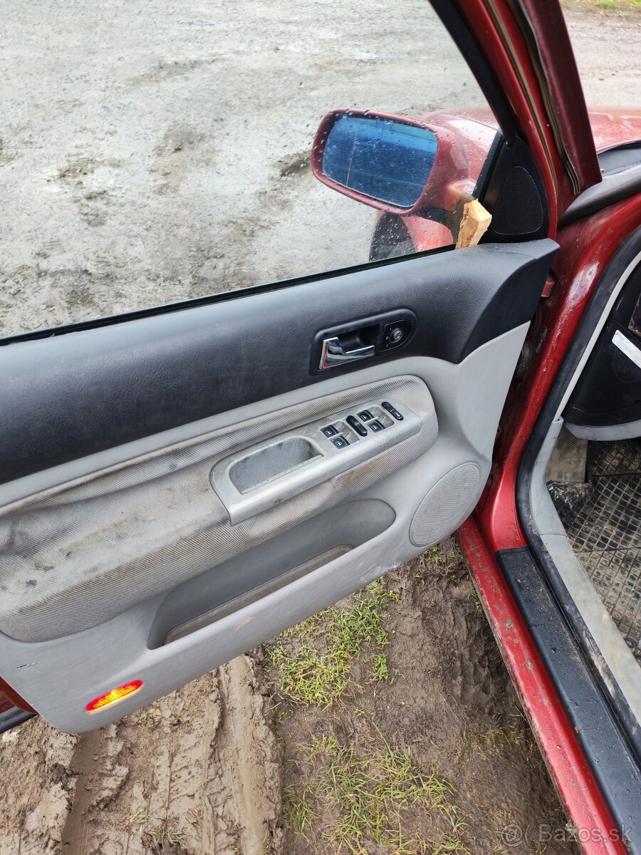 Rozpredám golf 4 - 5