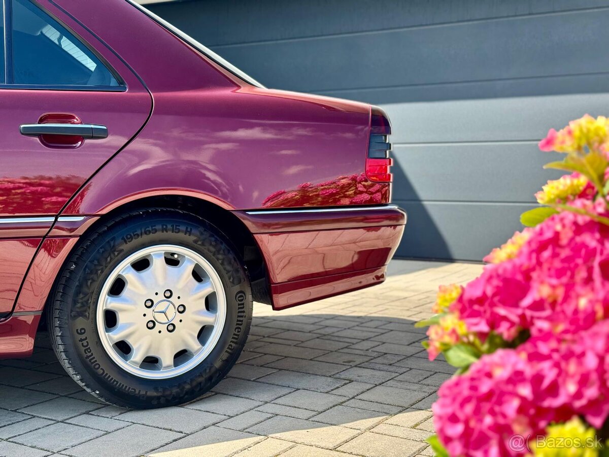 Predám Mercedes C 180 W202 automat, 58.000 km - 5