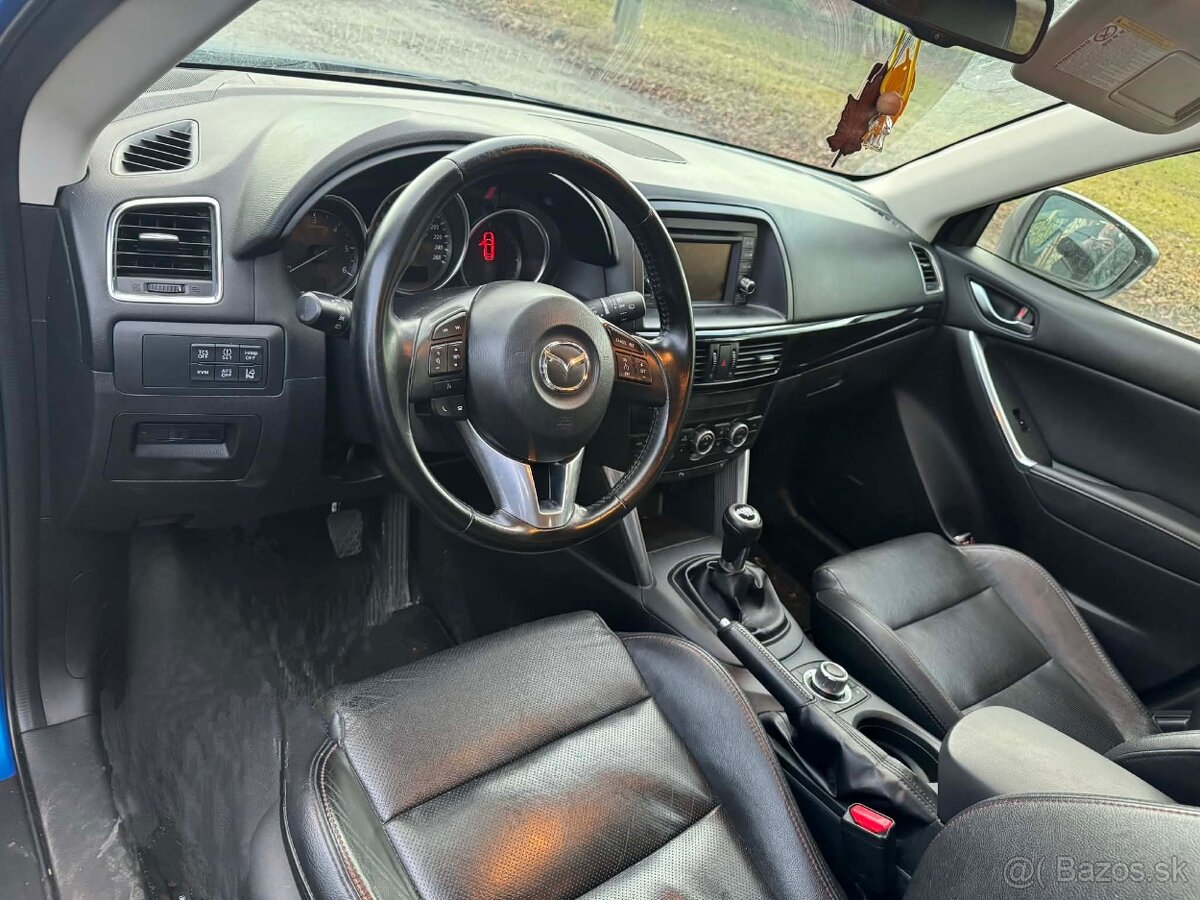 Mazda - 5