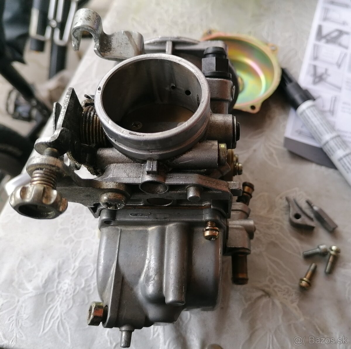 Suzuki 1400 Intruder - 5