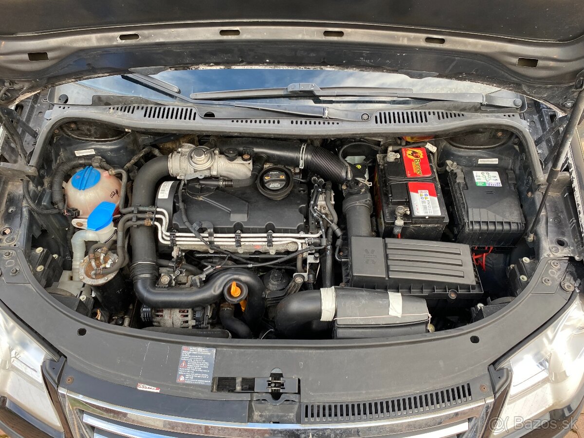Predám VW Touran 1.9 TDI - 5