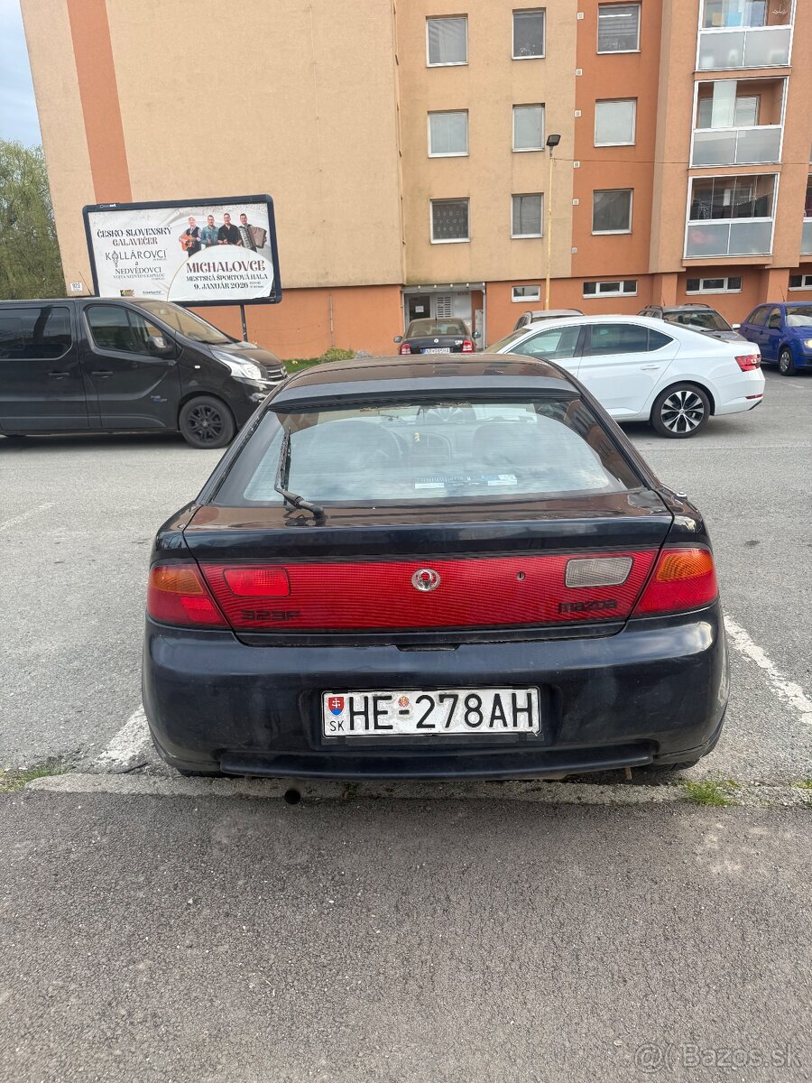 323 F 1.5 benzín - 5