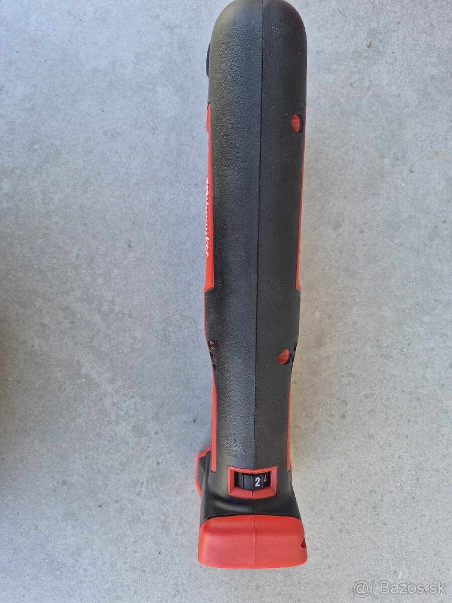Milwaukee vŕtací skrutkovač M18 - 5