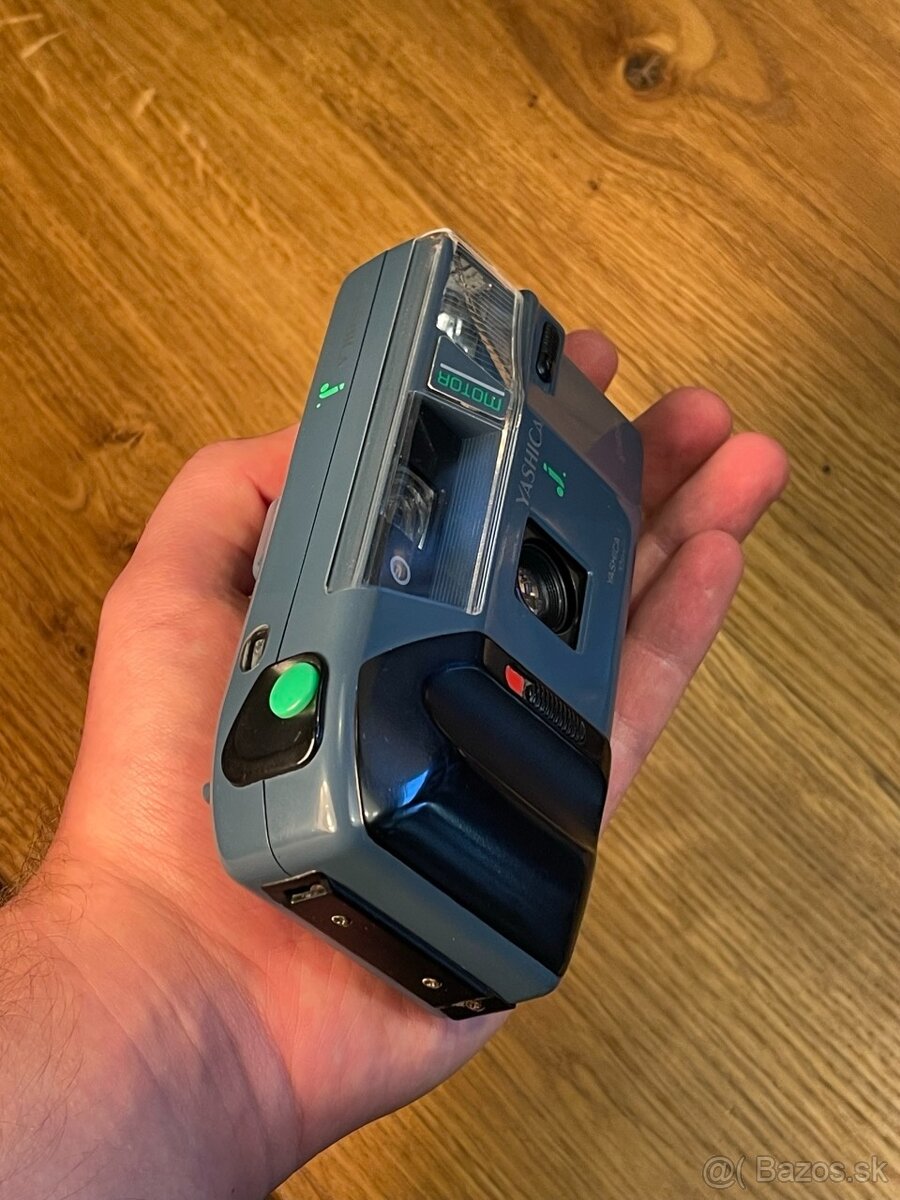 Yashica J - 5
