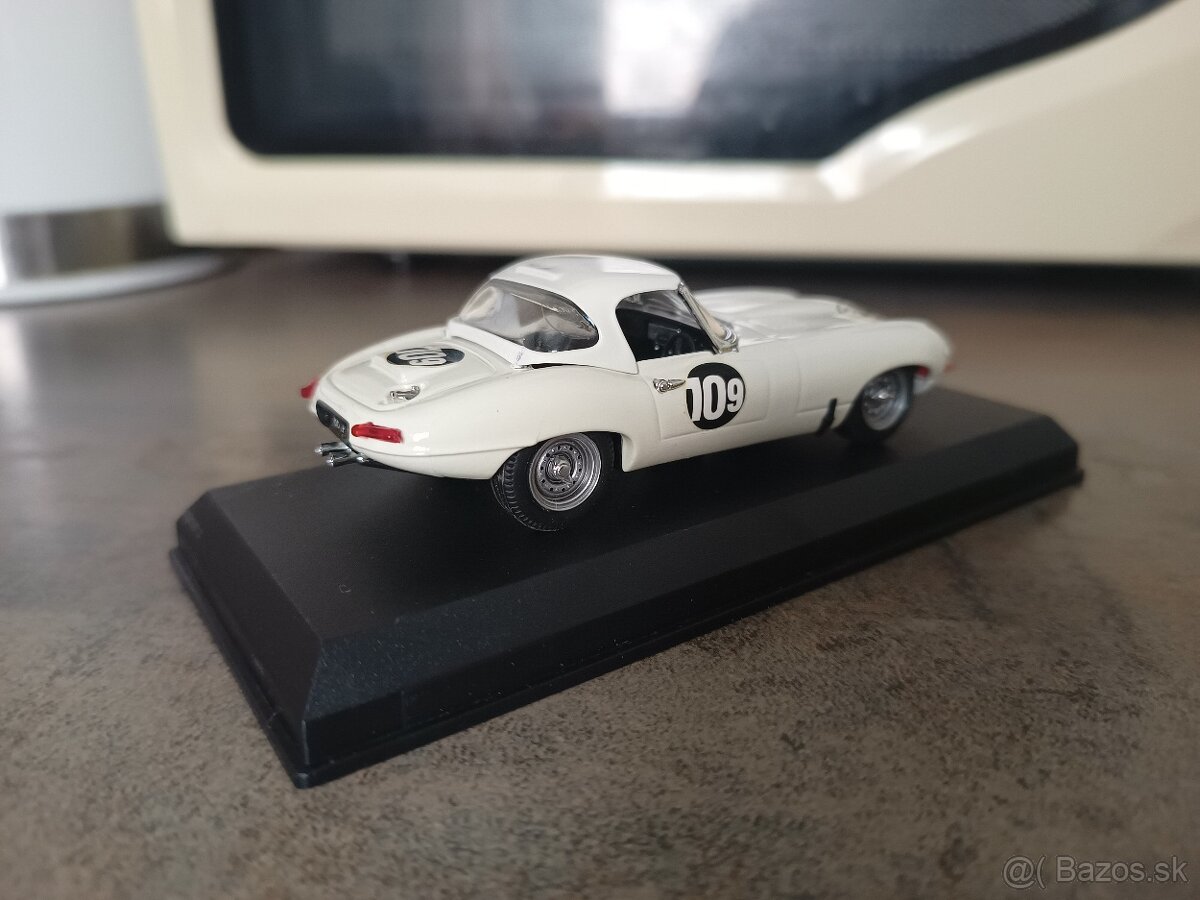 1:43 Jaguar Type E 1965 - 5